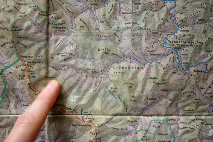 Palcem zaznaczona turbaza w Libuchorze - W. Krukar - Bieszczady wschodnie, mapa 2007, Wydawnictwo Ruthenus